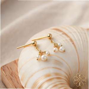 “Pearl Glow” Minimal Gold Drop Stud Earrings